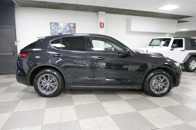 Alfa Romeo Stelvio 2.2 Turbodiesel 190 CV AT8 Q4 Business - foto 3 di 4