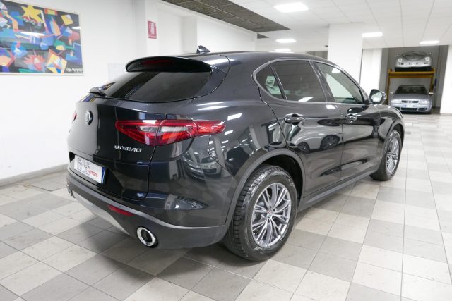 Alfa Romeo Stelvio 2.2 Turbodiesel 190 CV AT8 Q4 Business - foto 4 di 4