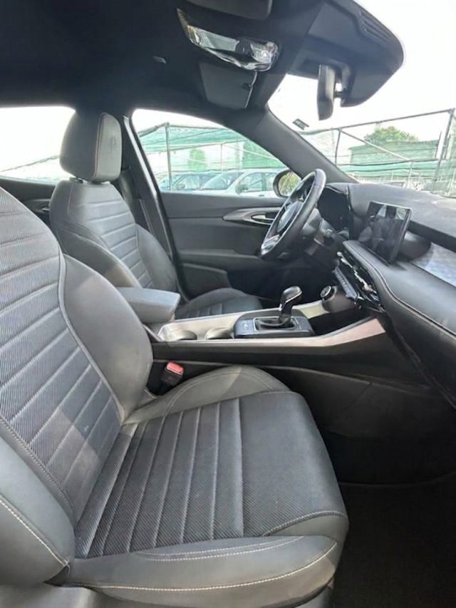 Alfa Romeo Tonale 1.6 diesel 130 CV TCT6 Ti - foto 4 di 4