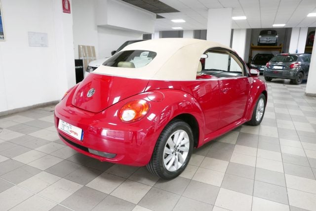 Volkswagen New Beetle 1.9 TDI 105CV Cabrio - foto 4 di 4