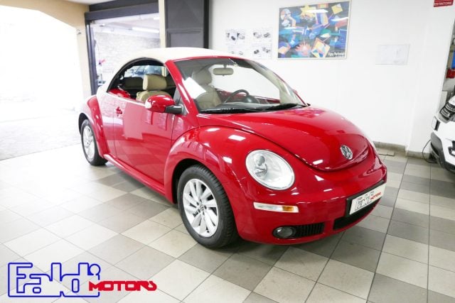 Volkswagen New Beetle 1.9 TDI 105CV Cabrio, del 2010, 128.000 km, in vendita a Firenze (FI)
