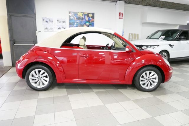 Volkswagen New Beetle 1.9 TDI 105CV Cabrio - foto 3 di 4
