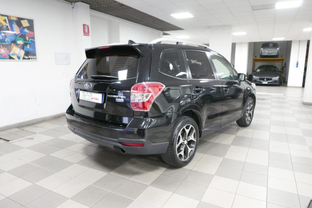 Subaru Forester 2.0D Lineartronic Sport Unlimited 4x4 - foto 3 di 4