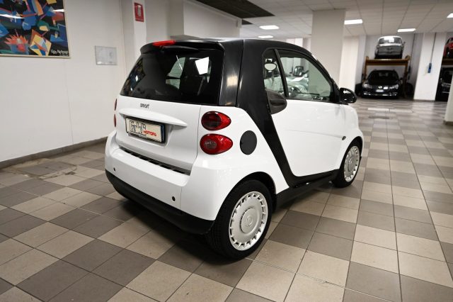 smart forTwo 1000 52 kW coupé pure - foto 4 di 4