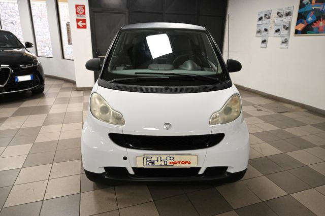 smart forTwo 1000 52 kW coupé pure - foto 2 di 4
