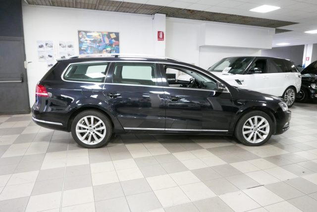 Volkswagen Passat Variant 2.0 TDI 4motion Highline 4 motion 4x4 - foto 3 di 4