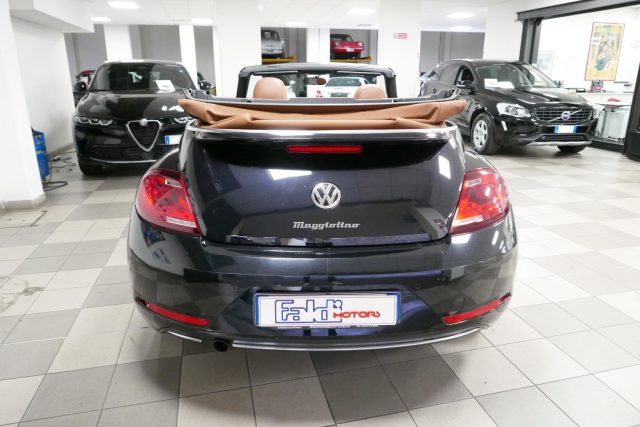Volkswagen Maggiolino Cabrio 2.0 TDI DSG Design BlueMotion Technology - foto 4 di 4
