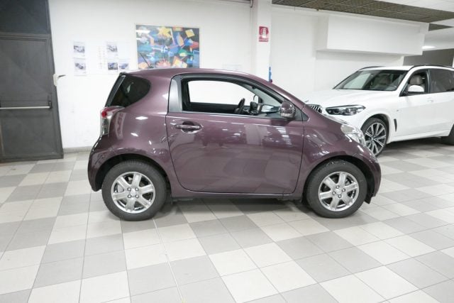Toyota iQ 1.0 Sol - foto 3 di 4