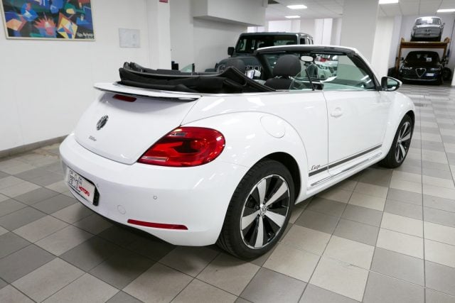 Volkswagen Maggiolino Cabrio 1.2 TSI CUP DSG BlueMotion Technology - foto 4 di 4