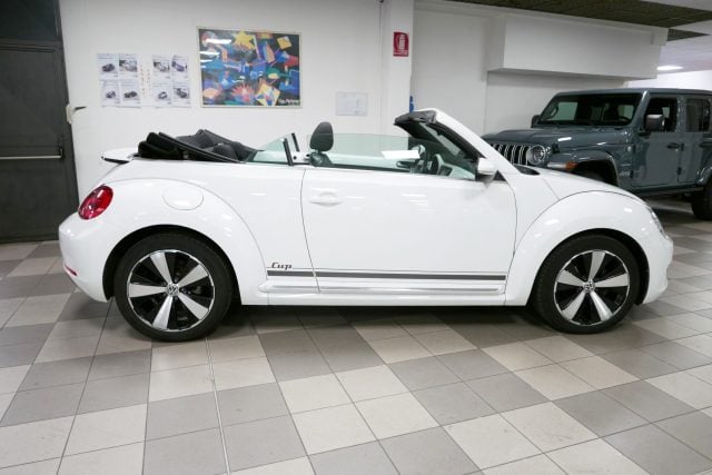 Volkswagen Maggiolino Cabrio 1.2 TSI CUP DSG BlueMotion Technology - foto 3 di 4
