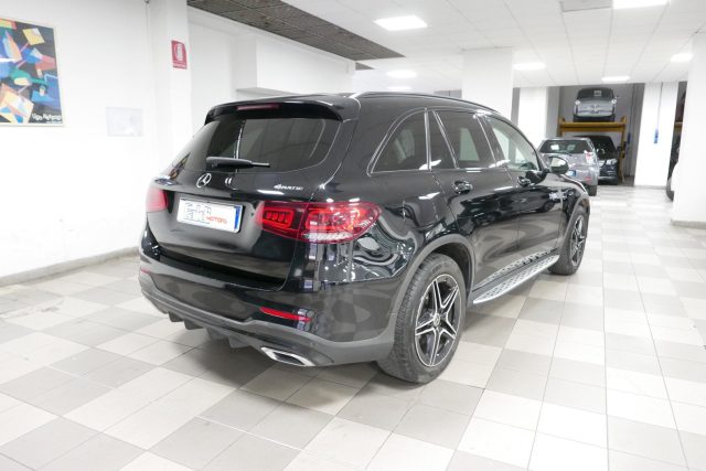 Mercedes-Benz GLC 220 d 4Matic Premium AMG Autom. Pack NIGHT - foto 4 di 4