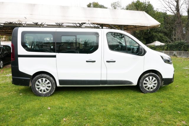 Nissan Primastar 2.0 dCi 110CV PC-TN Bus 9 Posti + IVA usato a FIRENZE