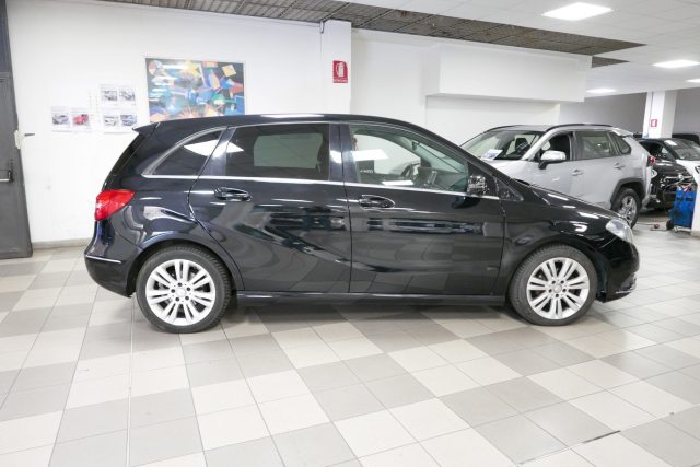 Mercedes-Benz B 180 CDI BlueEFFICIENCY Executive - foto 3 di 7