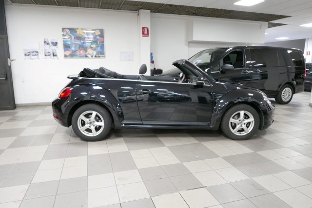 Volkswagen Maggiolino Cabrio 1.2 TSI Design BlueMotion Technology - foto 2 di 4