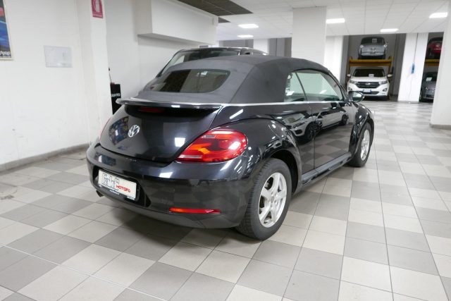 Volkswagen Maggiolino Cabrio 1.2 TSI Design BlueMotion Technology usato a FIRENZE