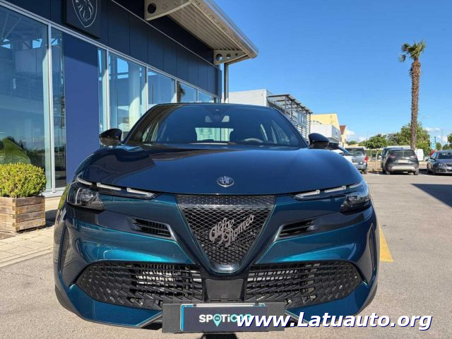 Alfa Romeo Junior 1.2 145 CV Hybrid eDCT6 - foto 3 di 4