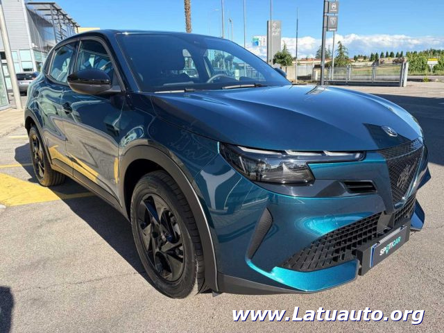 Alfa Romeo Junior 1.2 145 CV Hybrid eDCT6 - foto 4 di 4