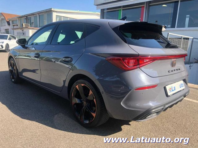 CUPRA Leon 2.0 TDI 150 CV DSG - foto 4 di 4