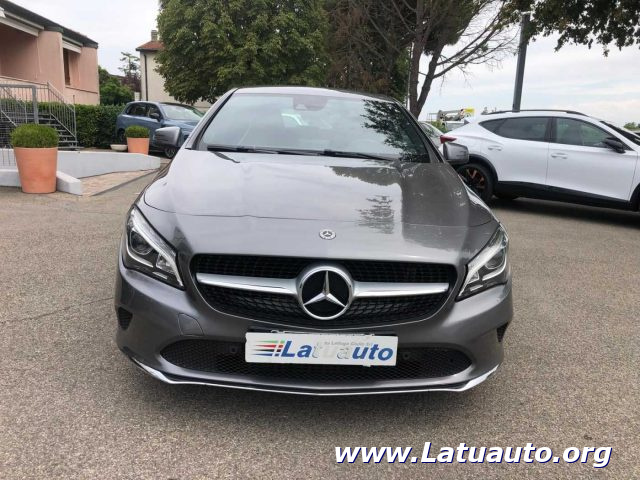 Mercedes-Benz CLA 180 d Automatic Executive - foto 2 di 4