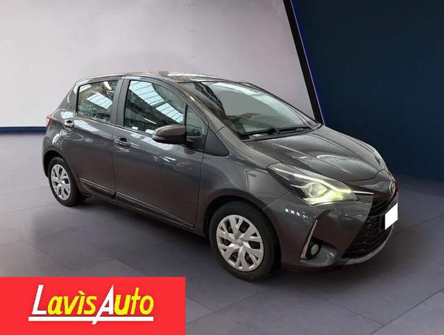 Toyota Yaris 1.5 Hybrid 5 porte Business usato a LAVIS
