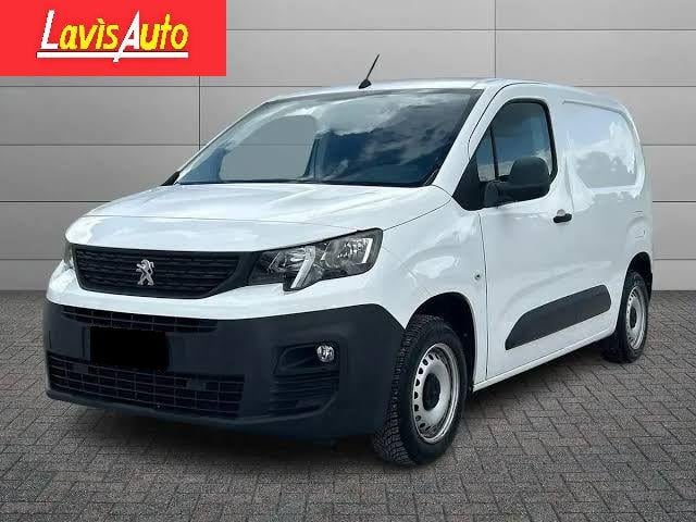 Peugeot Partner BlueHDi 100 L1 Furgone Premium, del 2019, 85.000 km, in vendita a Lavis (TN)