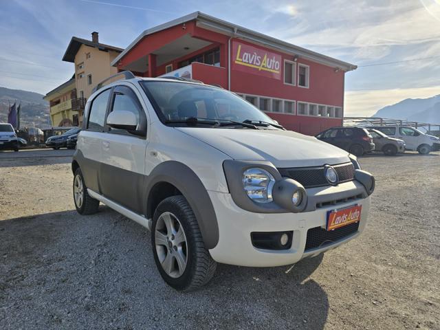 Fiat Panda 1.3 MJT 16V DPF 4x4 Cross, del 2011, 155.000 km, in vendita a Lavis (TN)