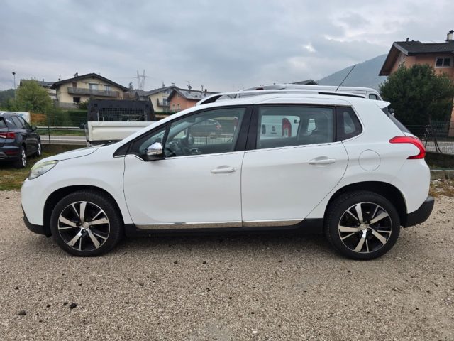 Peugeot 2008 1° serie 1.6 e-HDi 92 CV Stop&Start Allure - foto 3 di 4