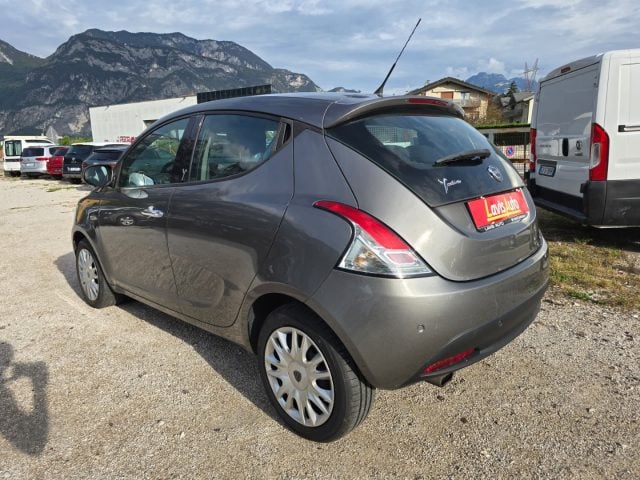 Lancia Ypsilon 1.2 69 CV 5 porte Gold - foto 4 di 4