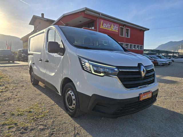 Renault Trafic T27 2.0 dCi 110CV PC-TN Furgone Ice, del 2022, 105.000 km, in vendita a Lavis (TN)