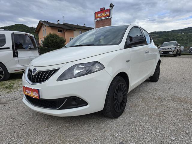 Lancia Ypsilon 1.0 FireFly 5 porte S&S Hybrid, del 2022, 73.532 km, in vendita a Lavis (TN)