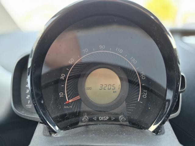 Toyota Aygo Connect 1.0 VVT-i 72 CV 5 porte x-play TeamD Sky, del 2021, 32.051 km, in vendita a Lavis (TN)