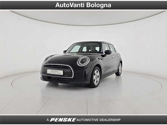 MINI Mini 5 porte 5p 1.5 One Essential 102cv auto usato a GRANAROLO DELL?EMILIA