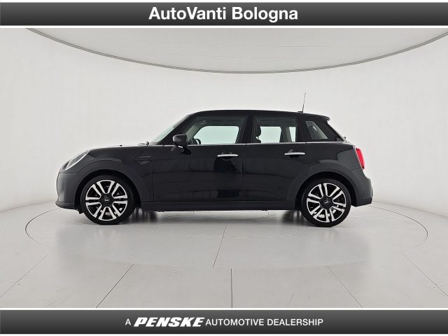 MINI Mini 5 porte 5p 1.5 Cooper Essential auto - foto 3 di 4