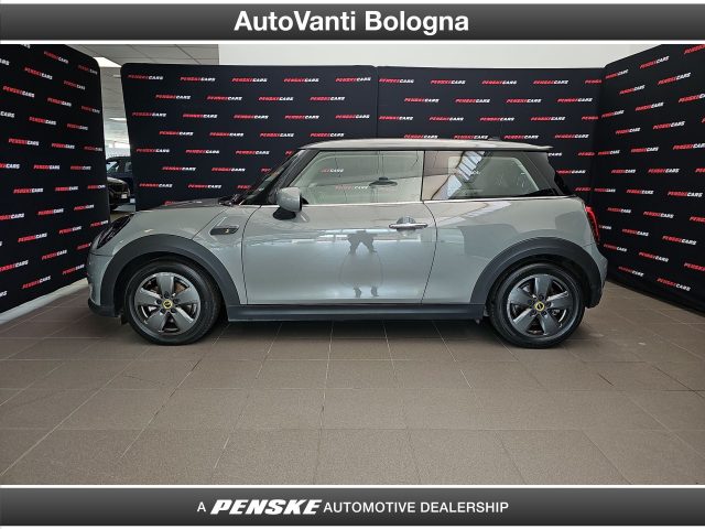 MINI Cooper SE - foto 3 di 4