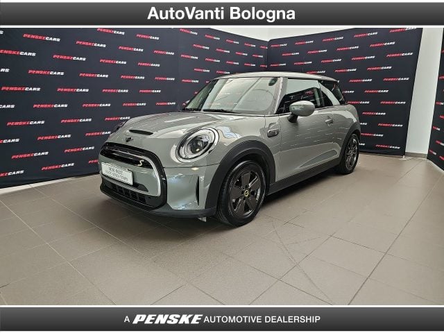 MINI Cooper SE - foto 1 di 4
