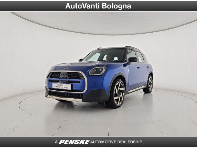 MINI Countryman Mini 2.0 48V D Favoured auto, del 2024, 33.650 km, in vendita a Granarolo Dell?emilia (BO)
