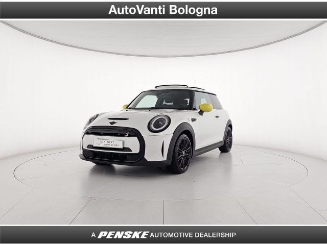 MINI Cooper SE Full Electric Mini 3p Classic auto, del 2023, 45.717 km, in vendita a Granarolo Dell?emilia (BO)