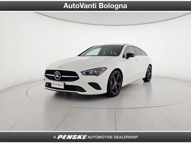 Mercedes-Benz CLA Mercedes-Benz Shooting Brake 180 d Night editio, del 2021, 80.264 km, in vendita a Granarolo Dell?emilia (BO)