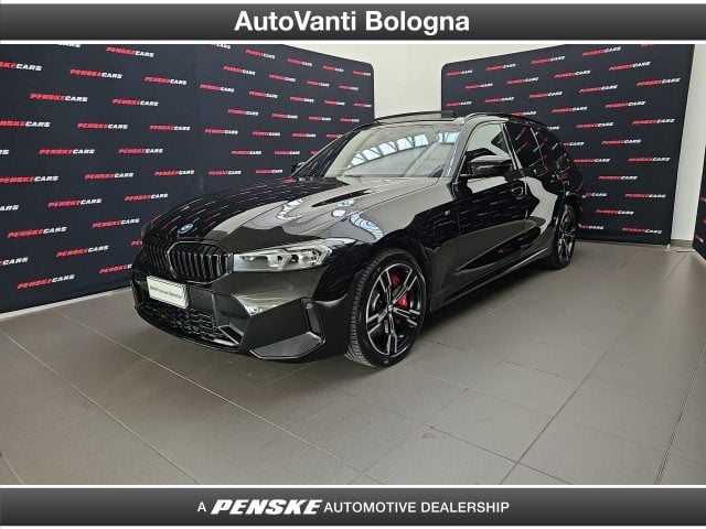 BMW 330 Serie 3 e Touring MSport Pro auto, del 2025, 18.725 km, in vendita a Granarolo Dell?emilia (BO)