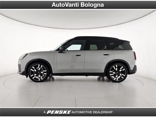 MINI Countryman All-Electric E JCW - foto 3 di 4