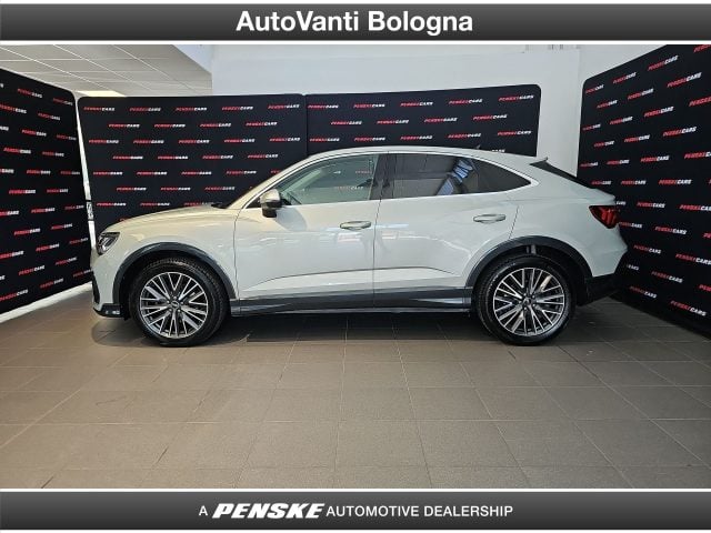 Audi Q3 Audi Sportback 35 TFSI S Line Edition - foto 2 di 4