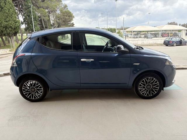 Lancia Ypsilon 1.0 FireFly 5 porte S&S Hybrid Gold 5 posti. - foto 4 di 4