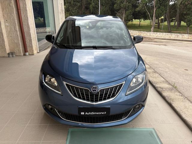 Lancia Ypsilon 1.0 FireFly 5 porte S&S Hybrid Gold 5 posti. - foto 2 di 4