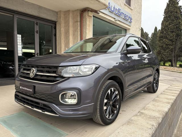 Volkswagen T-Cross 1.0 TSI 95 CV R-LINE VIRTUAL COCKPIT usato a CAROVIGNO