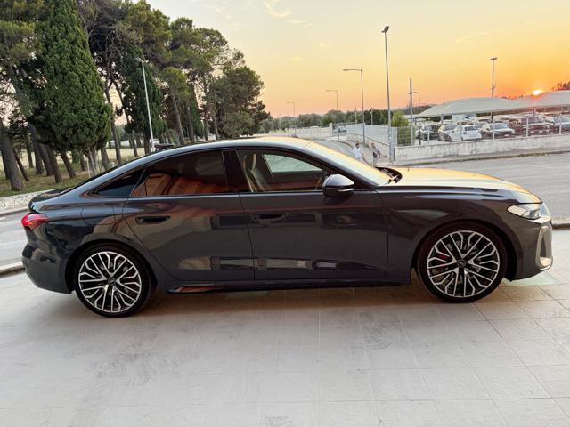 Audi A5 TDI 150 kW mHEV+ S tronic quattro S Line edition. - foto 4 di 4