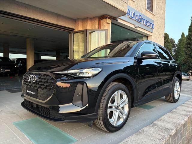 Audi Q5 40 TDI 204 CV quattro S tronic Business Advanced usato a CAROVIGNO