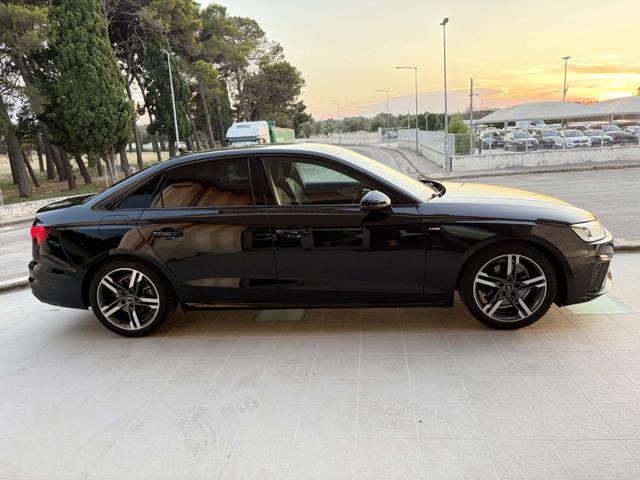 Audi A4 35 TDI/163 CV S tronic S line edition TOTAL BLACK - foto 4 di 4