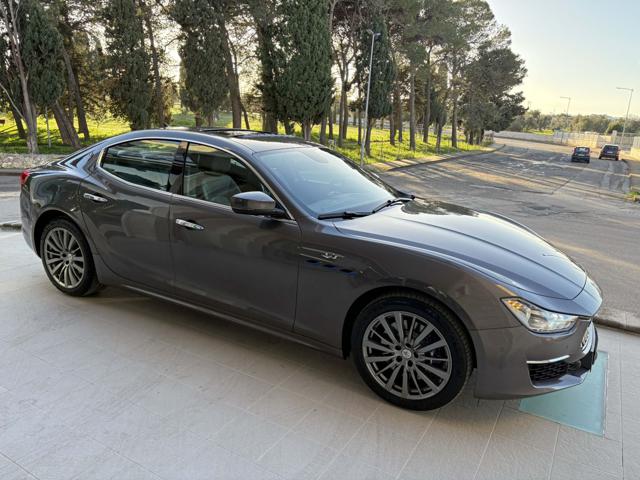 Maserati Ghibli 330 CV 2.0 MHEV GT HYBRID - foto 3 di 4