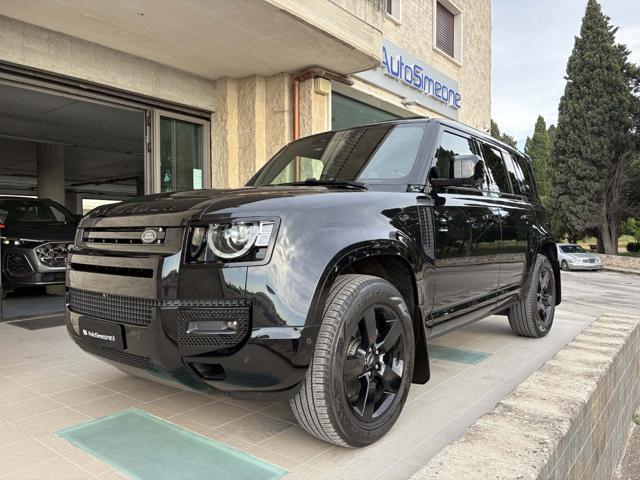 Land Rover Defender 110 3.0D I6 250 CV AWD Auto X-Dynamic HSE. usato a CAROVIGNO