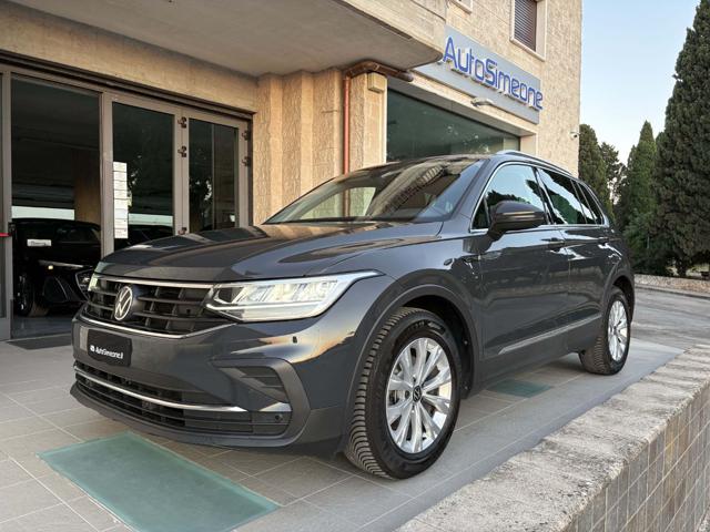 Volkswagen Tiguan 2.0 TDI 150 CV SCR DSG Life usato a CAROVIGNO